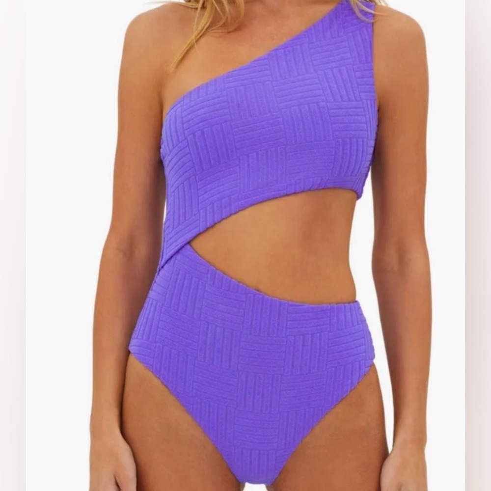 Beach Riot Celine One Ultra Violet Purple Cut Out. Size L. In original packaging